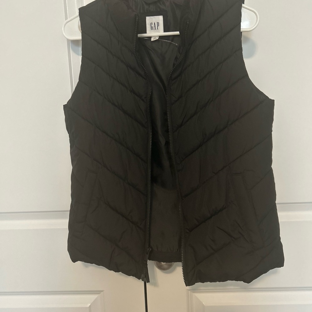 GAP Quilted Black Vest